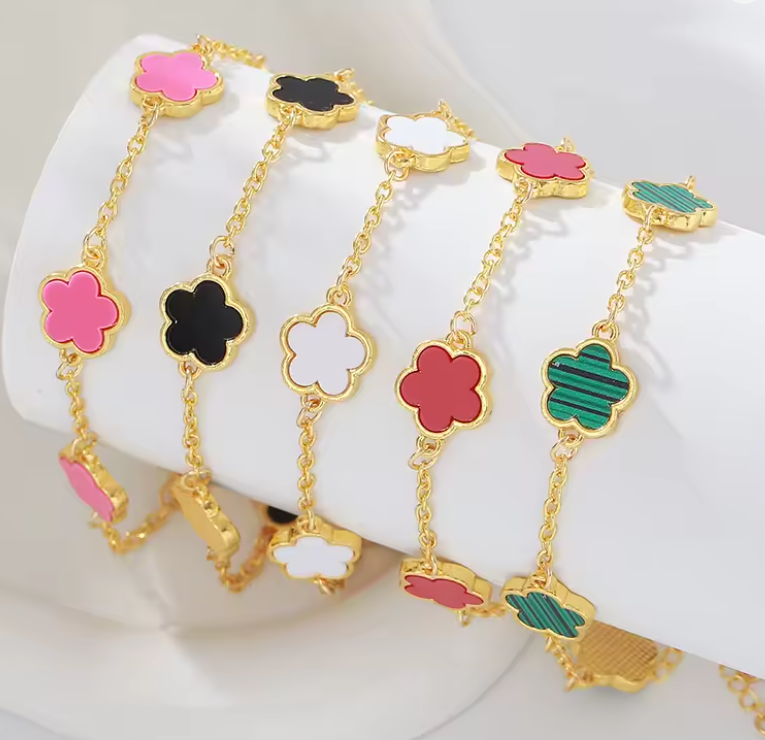 Bracelet en émail rose