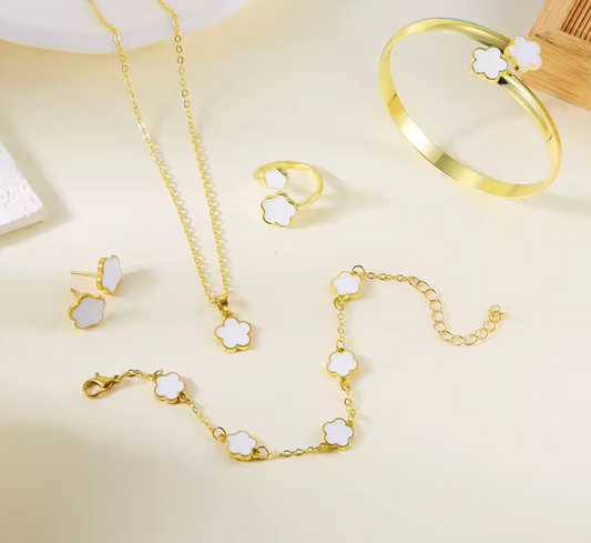 Bracelet en émail blanc