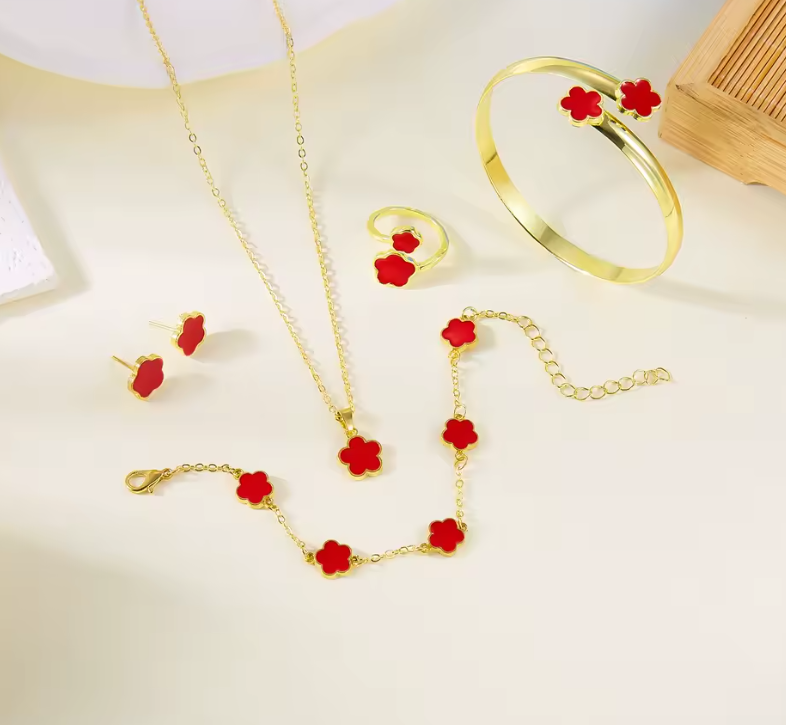 Bracelet en émail rouge